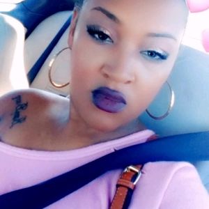 Meet your Posher, Janay